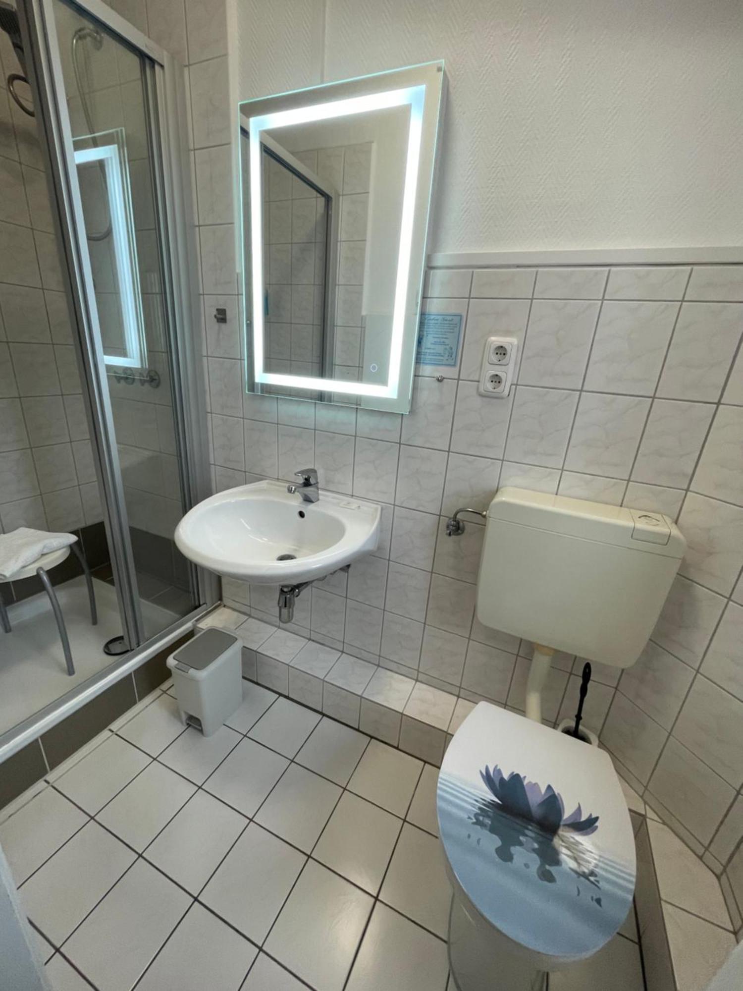 Schollers Restaurant & Hotel Rendsburg Bagian luar foto