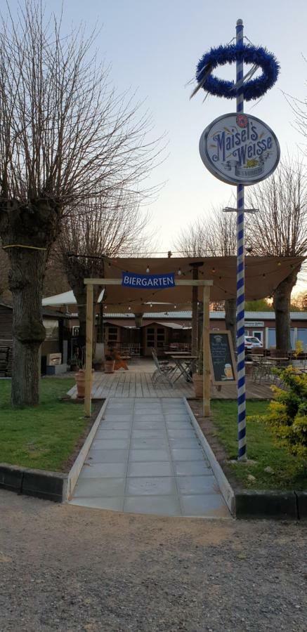 Schollers Restaurant & Hotel Rendsburg Bagian luar foto